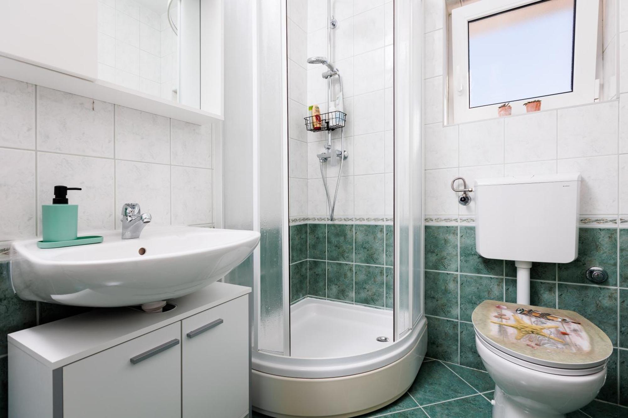 Summer Breeze Apartment - Quiet Place With A Spectacular View And A Garden Šibenik Exteriör bild