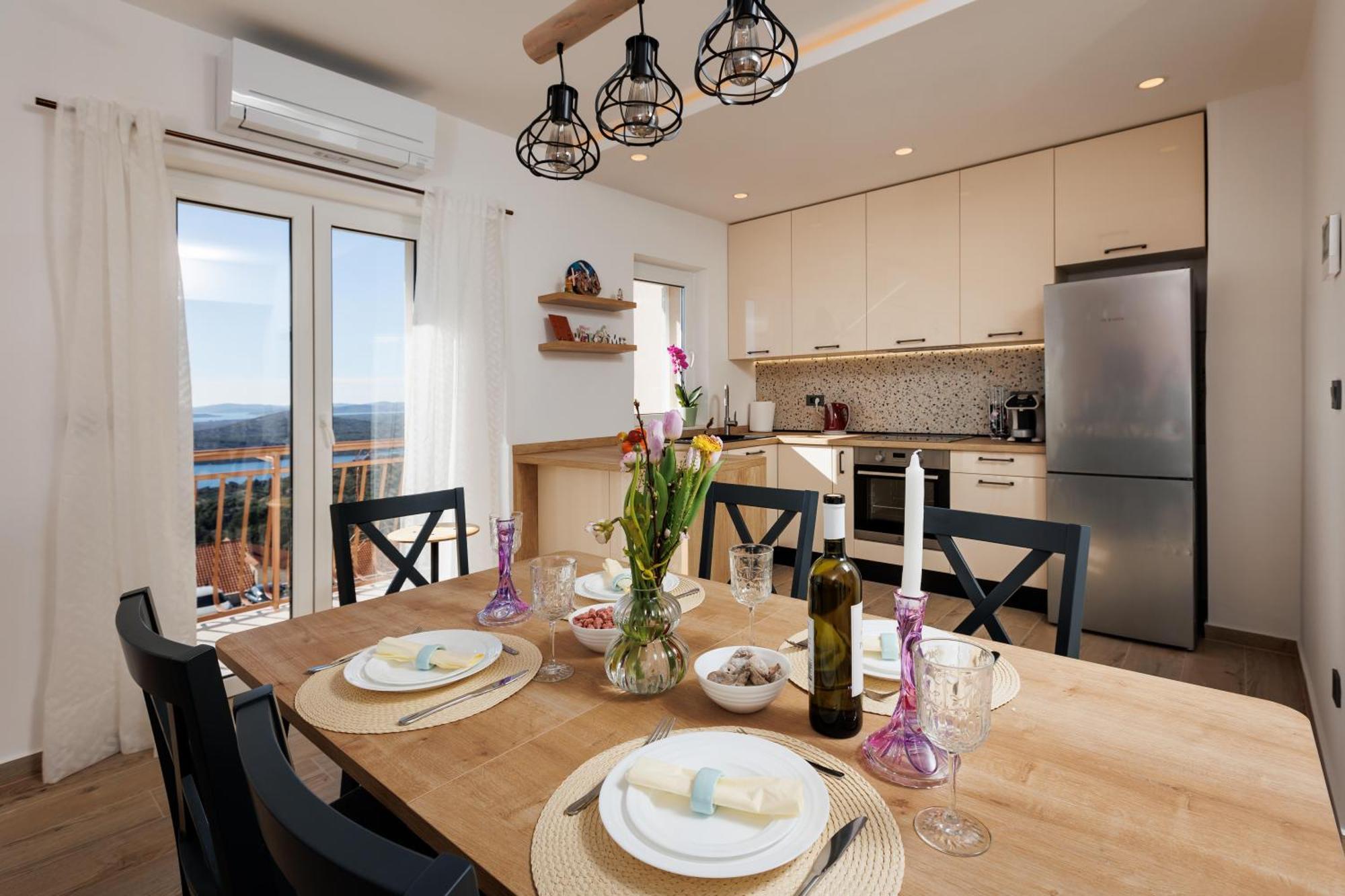 Summer Breeze Apartment - Quiet Place With A Spectacular View And A Garden Šibenik Exteriör bild