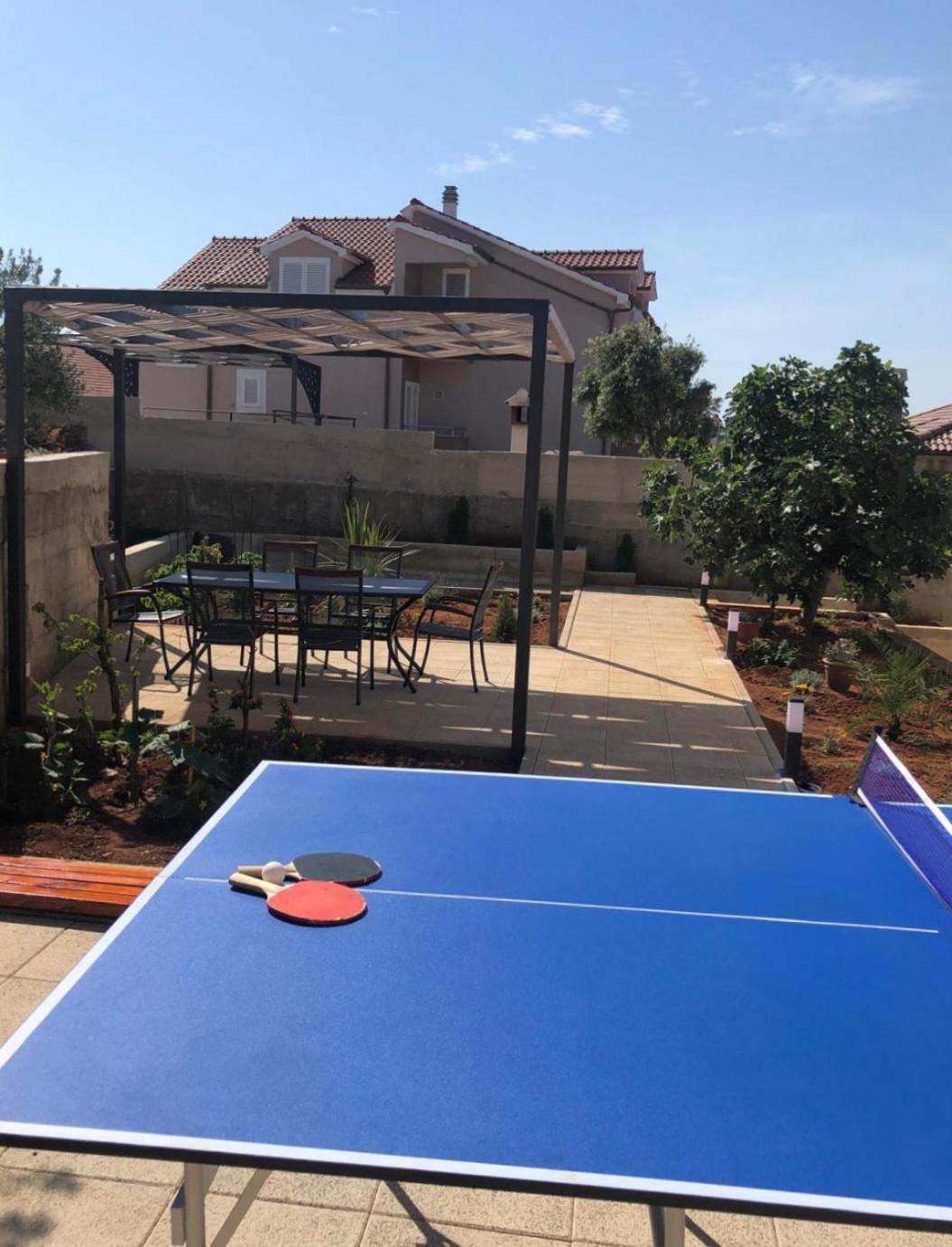 Summer Breeze Apartment - Quiet Place With A Spectacular View And A Garden Šibenik Exteriör bild