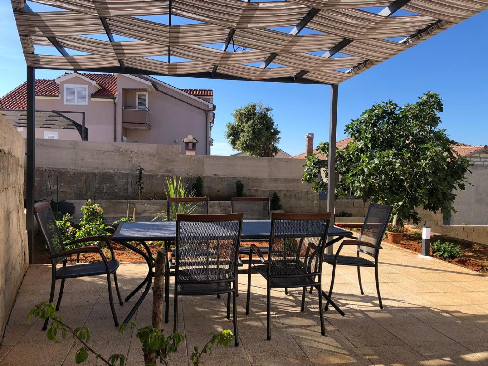 Summer Breeze Apartment - Quiet Place With A Spectacular View And A Garden Šibenik Exteriör bild